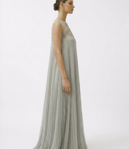 The Delicate Emerald
